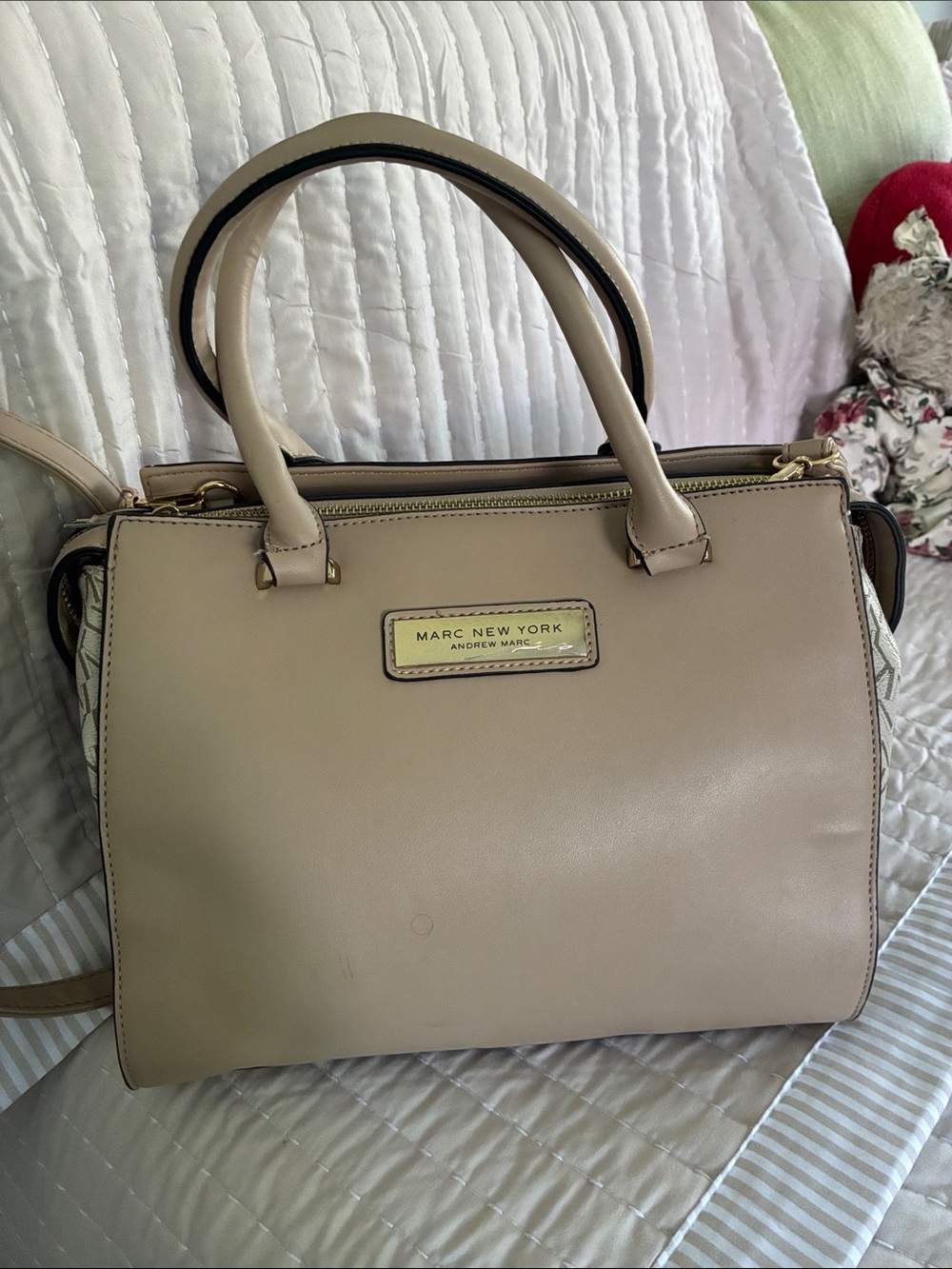Marc New York by Andrew Marc 2-1 Structured Satchel Pristine like New